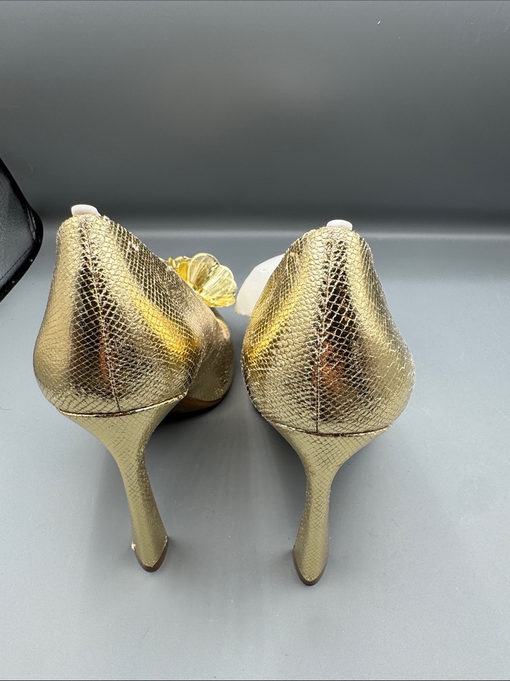 INC Women's Kaleia Flower Pumps - Picture 3 of 4